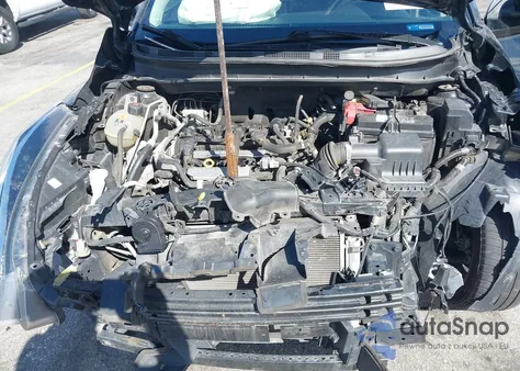 2021 Nissan Kicks Sv Xtronic Cvt z USA, uszkodzony, nr VIN 3N1CP5CV3ML513090